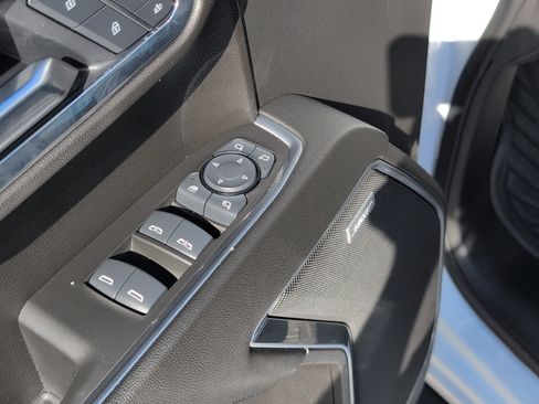 Used 2025 Chevrolet Silverado 1500 LTZ w/ Z71 Off-Road Package image 12