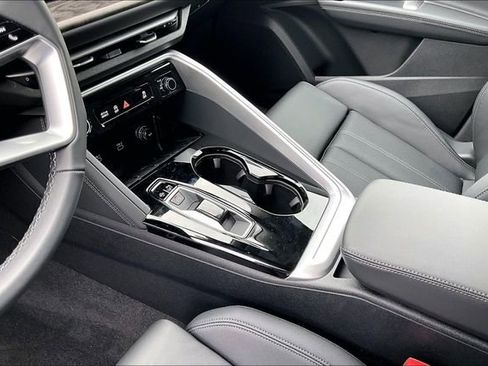 New 2026 Audi Q5 Premium Plus AWD/4WD image 8