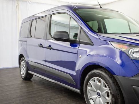 Used 2017 Ford Transit Connect XL image 34