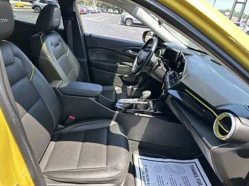 Certified 2024 Chevrolet Trax ACTIV w/ Sunroof Package FWD image 26