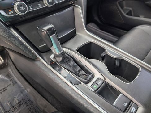 Used 2019 Honda Accord Sport image 18