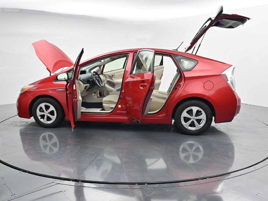 Used 2012 Toyota Prius Three w/ Solar Roof Pkg FWD image 43