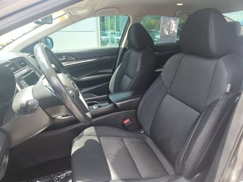 Used 2019 Nissan Maxima 3.5 S w/ Floor Mat Group FWD image 14
