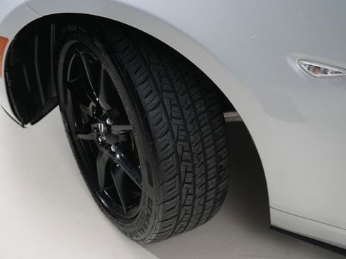 Used 2019 MAZDA MX-5 Miata Sport image 44