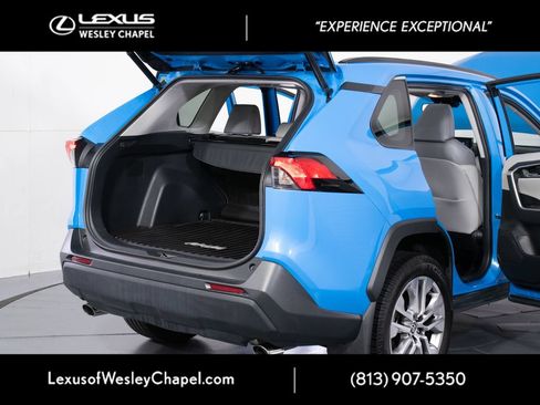 Used 2021 Toyota RAV4 XLE Premium AWD/4WD image 12