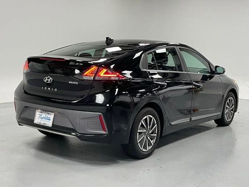 Certified 2021 Hyundai Ioniq Limited image 4