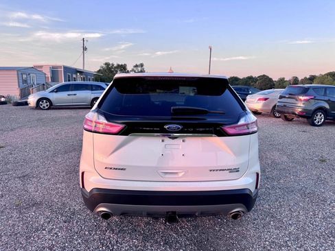Used 2020 Ford Edge Titanium w/ Class II Trailer Tow Package AWD/4WD image 9