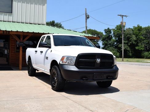 Used 2018 RAM 1500 Tradesman w/ Popular Equipment Group AWD/4WD image 4
