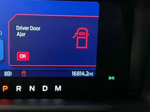 Used 2024 Ford Bronco Everglades image 25