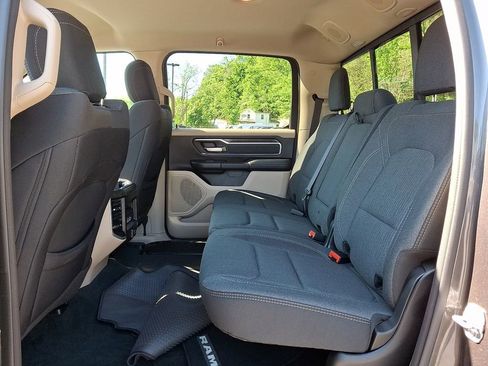 Used 2020 RAM 1500 Big Horn AWD/4WD image 14