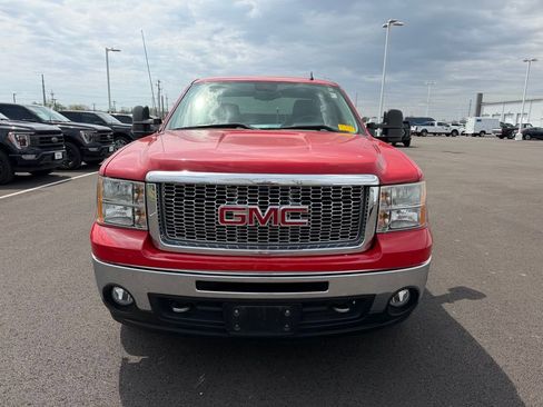 Used 2013 GMC Sierra 1500 SLE w/ Power Tech Package AWD/4WD image 2