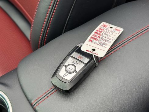 Used 2025 Ford Mustang GT Premium RWD image 45