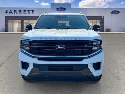 New 2027 Ford Expedition Max King Ranch AWD/4WD image 2