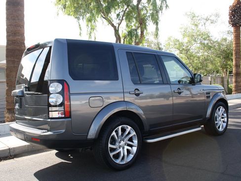 Used 2016 Land Rover LR4 HSE AWD/4WD image 3