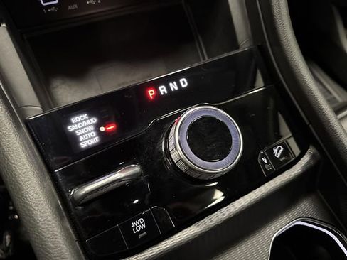 Used 2023 Jeep Grand Cherokee 4WD 4xe w/ Luxury Tech Group II image 23