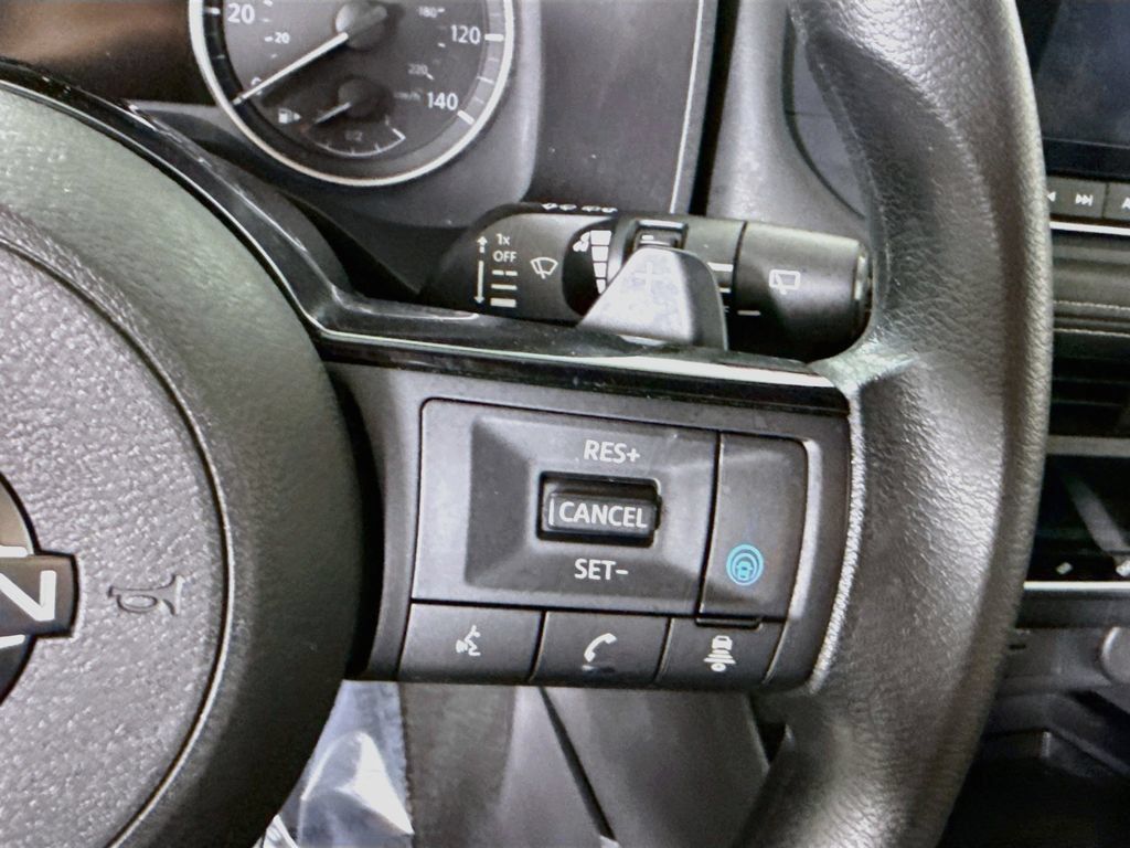 Certified 2023 Nissan Rogue SV AWD/4WD image 21