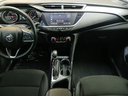 Used 2022 Buick Encore GX Preferred w/ Cold Weather Comfort Package FWD image 3