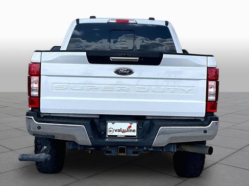 Used 2020 Ford F250 Lariat w/ Lariat Value Package AWD/4WD image 5