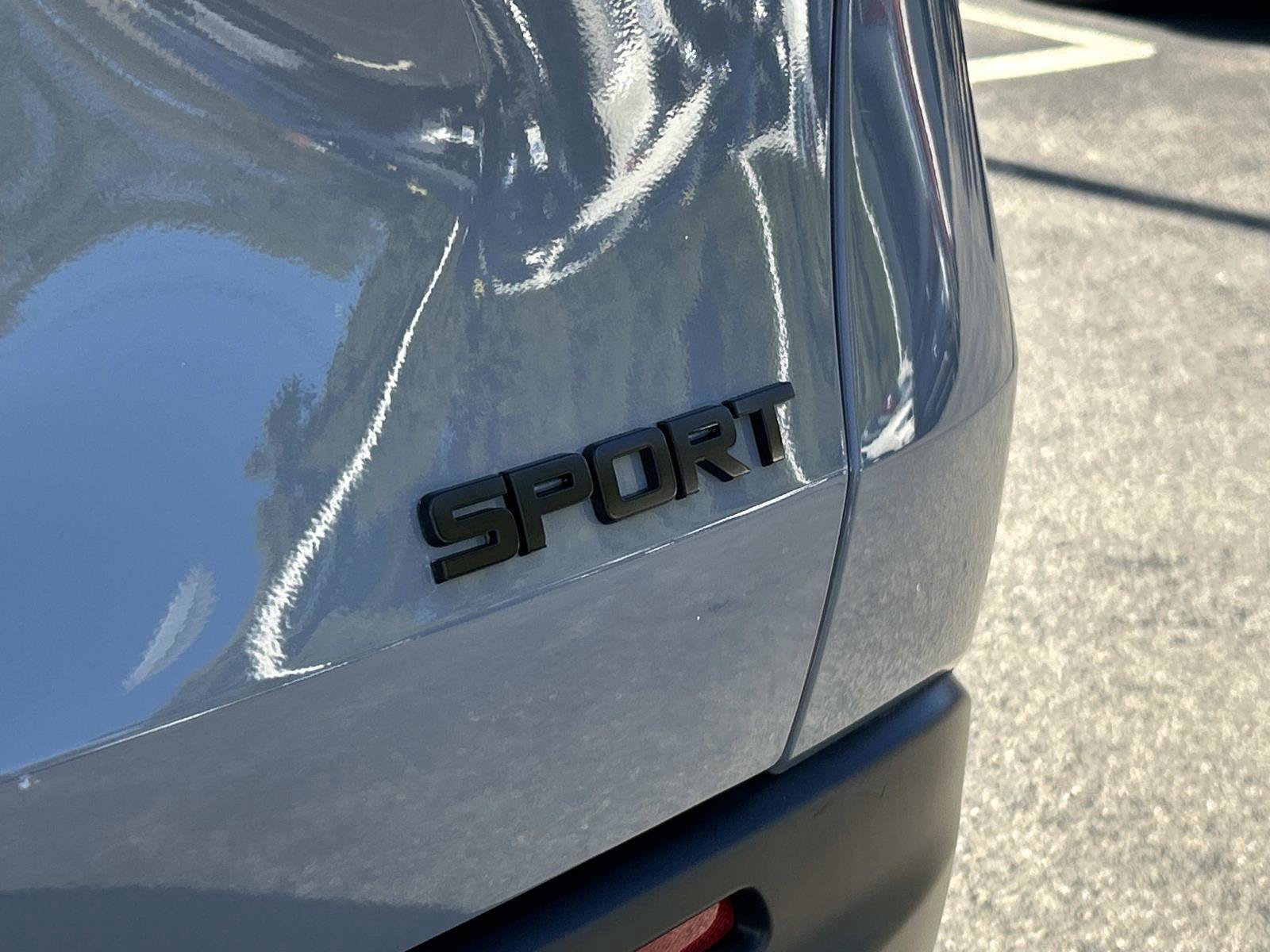 Used 2025 Honda HR-V Sport image 16