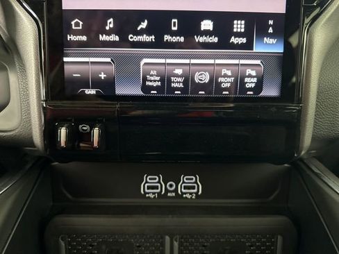 New 2025 RAM 3500 Laramie image 16