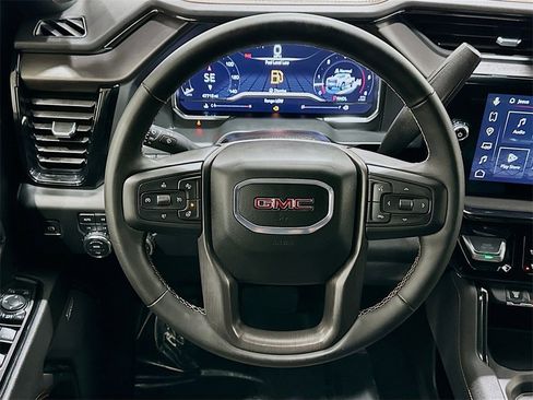 Used 2024 GMC Sierra 2500 AT4 w/ AT4 Premium Plus Package image 11