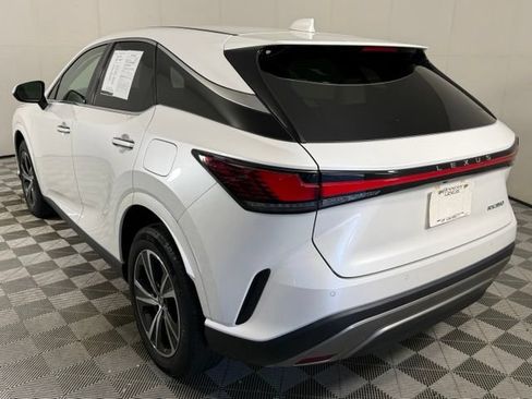 Used 2023 Lexus RX 350 FWD image 4