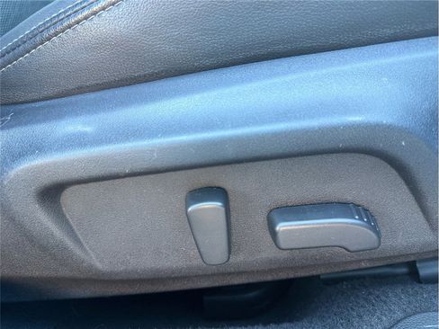 Used 2015 Subaru Outback 2.5i Limited image 36