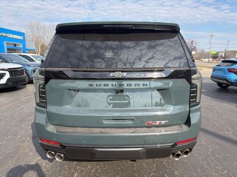 New 2026 Chevrolet Suburban RST w/ Comfort Package AWD/4WD image 4