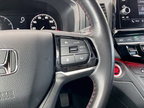 Used 2025 Honda Odyssey Sport-L image 23