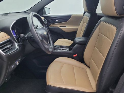 Used 2022 Chevrolet Equinox Premier image 17