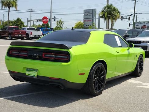 Used 2023 Dodge Challenger SRT Hellcat RWD image 6