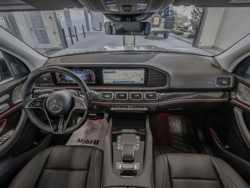 New 2026 Mercedes-Benz GLS 450 4MATIC image 8