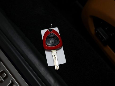 Used 2015 Ferrari 458 Spider RWD image 60