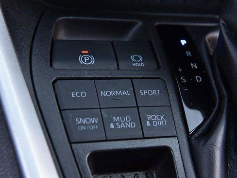 Used 2024 Toyota RAV4 LE image 15