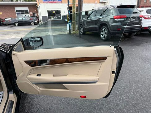 Used 2010 Mercedes-Benz E 350 Coupe image 46