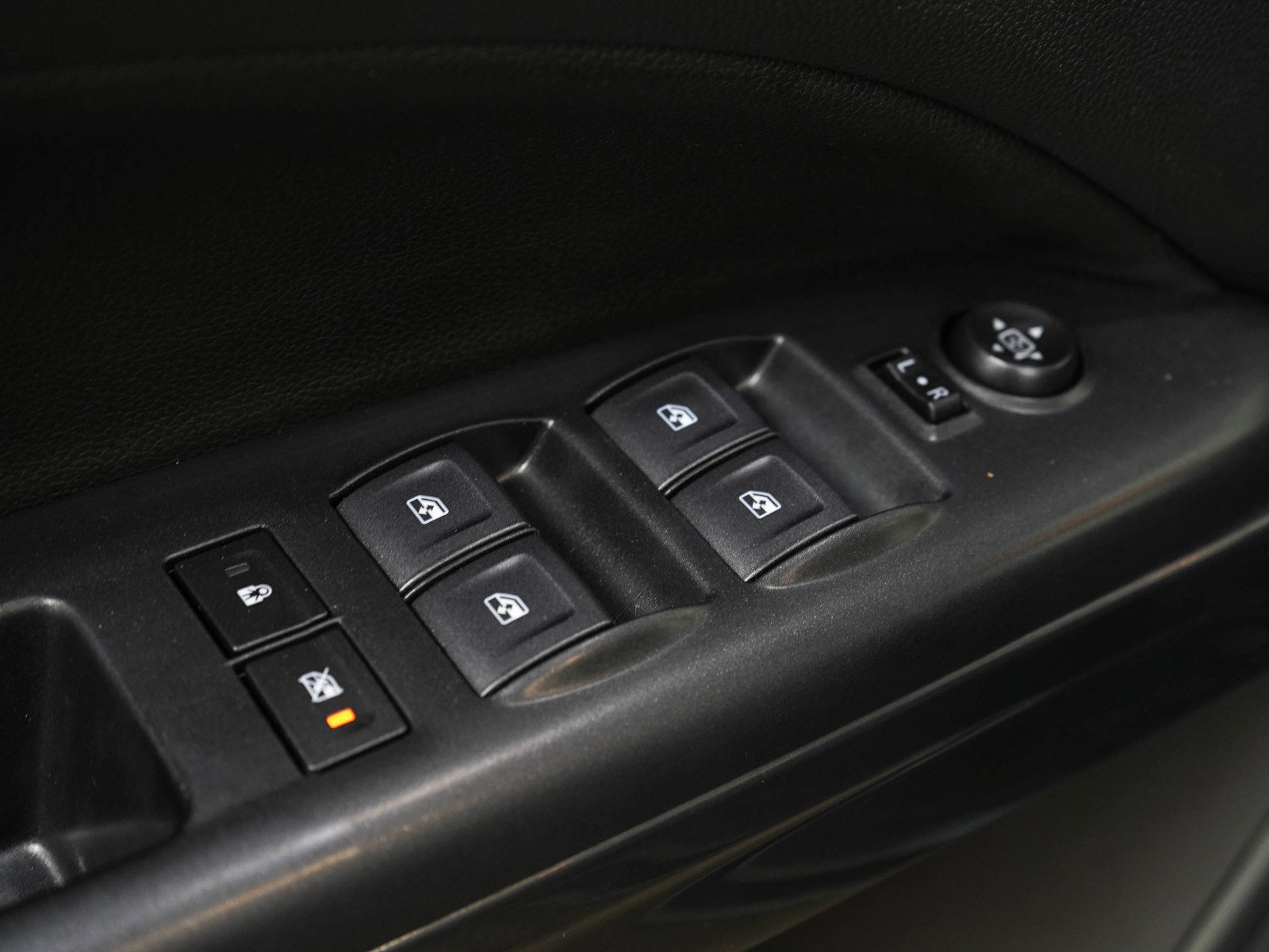 Used 2022 GMC Canyon AT4 AWD/4WD image 22
