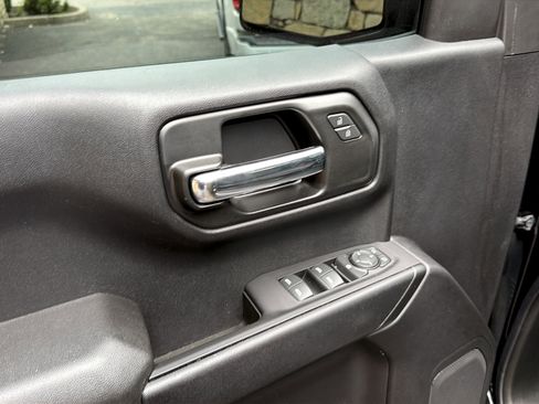 Used 2022 Chevrolet Silverado 1500 W/T w/ WT Value Package AWD/4WD image 13
