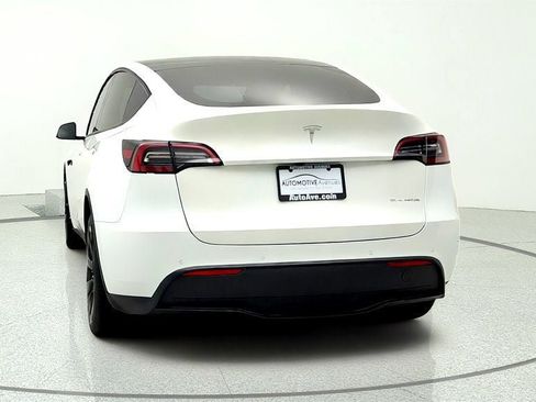 Used 2021 Tesla Model Y Long Range AWD/4WD image 6
