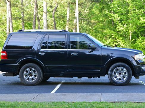 Used 2015 Ford Expedition Limited w/ Equipment Group 301A image 4