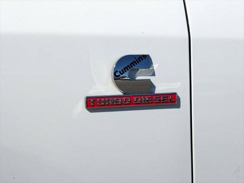 Certified 2022 RAM 2500 Tradesman w/ Chrome Appearance Group image 19