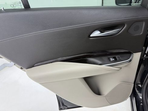 Used 2020 Cadillac XT4 Luxury image 35