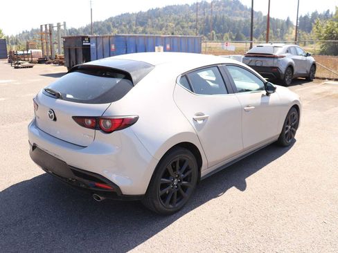 Used 2024 MAZDA MAZDA3 s FWD image 5