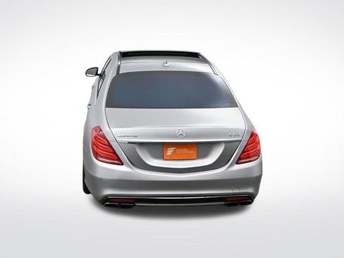 Used 2017 Mercedes-Benz S 63 AMG S 63 AMG w/ Carbon Fiber Exterior Package image 65