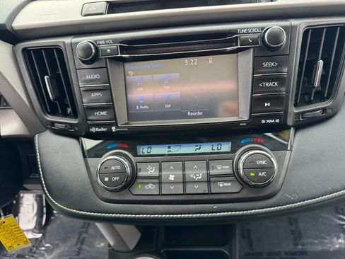 Used 2016 Toyota RAV4 XLE AWD/4WD image 15