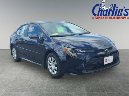 Certified 2023 Toyota Corolla LE FWD image 3