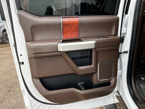 Used 2022 Ford F250 King Ranch w/ Chrome Package AWD/4WD image 40