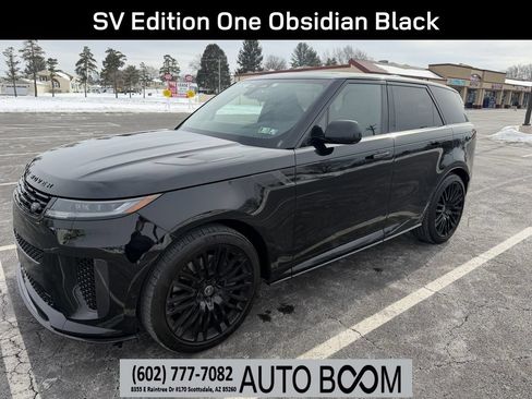 Used 2024 Land Rover Range Rover Sport AWD/4WD image 1