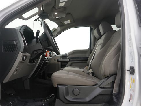 Used 2020 Ford F150 XLT image 23