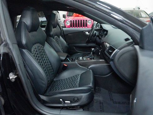 Used 2016 Audi RS 7 Prestige w/ Carbon-Optic Package image 36