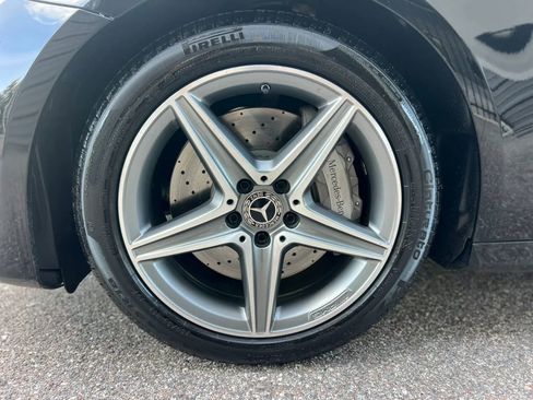 Used 2018 Mercedes-Benz E 300 image 20